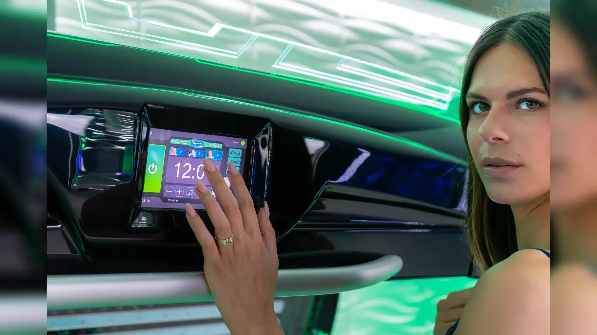 SMART SOLARIUM YOUNG X BED LED